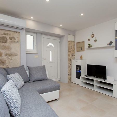 Studio Apartman "Brce" Kaštela Εξωτερικό φωτογραφία