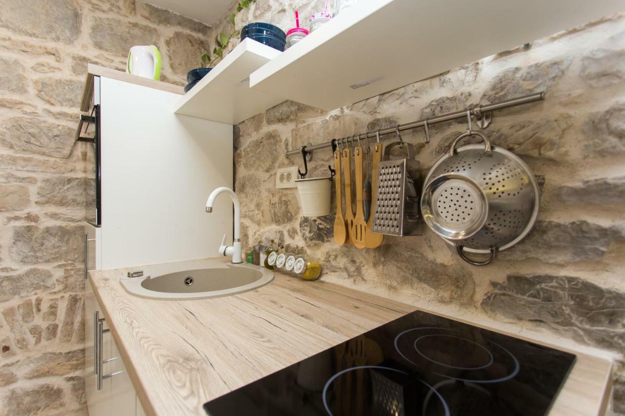 Studio Apartman "Brce" Kaštela Εξωτερικό φωτογραφία